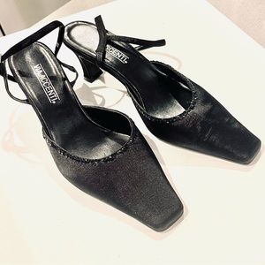 ⭐️VIA ACCENTI⭐️Black Suede Heels Size 8W (I wear 7.5 M and they fits perfectly)
